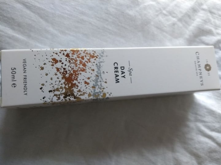 photo of Champneys Day cream shared by @stanleycat on  28 Mar 2020 - review