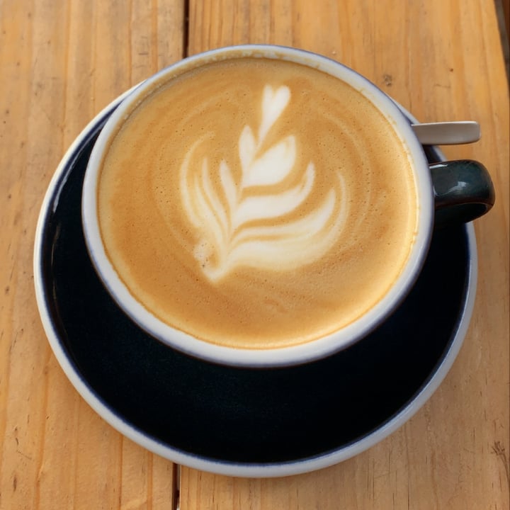 review photo of La Pastora Coffee House Tostadas con hummus shared by @rociogonzalez on 16 Aug 2021 - review