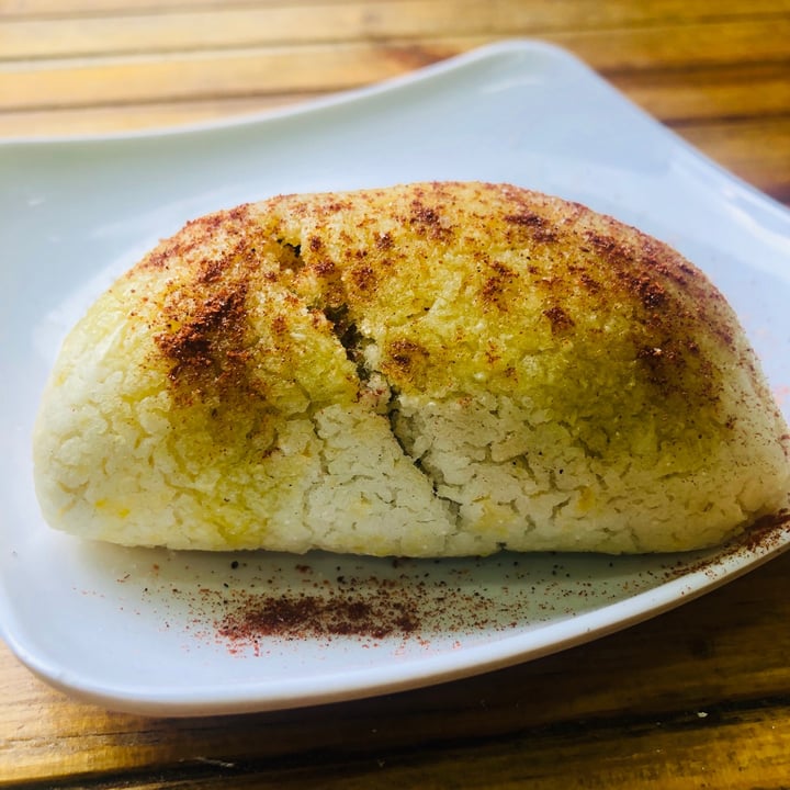 photo of Vegoto Fast Food Empanadas shared by @veganessa- on  24 Aug 2020 - review
