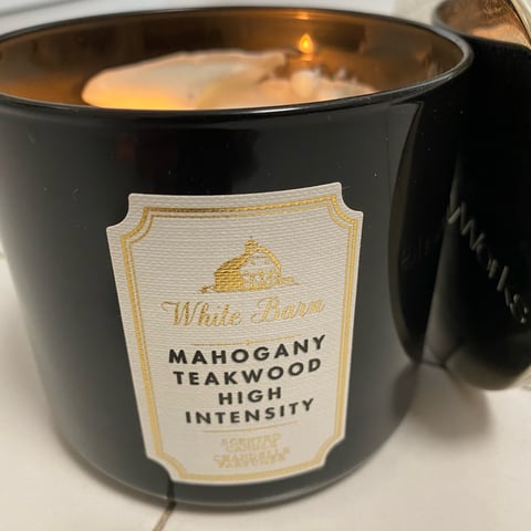 White Barn Mahogany Teakwood Scented Candle Reviews