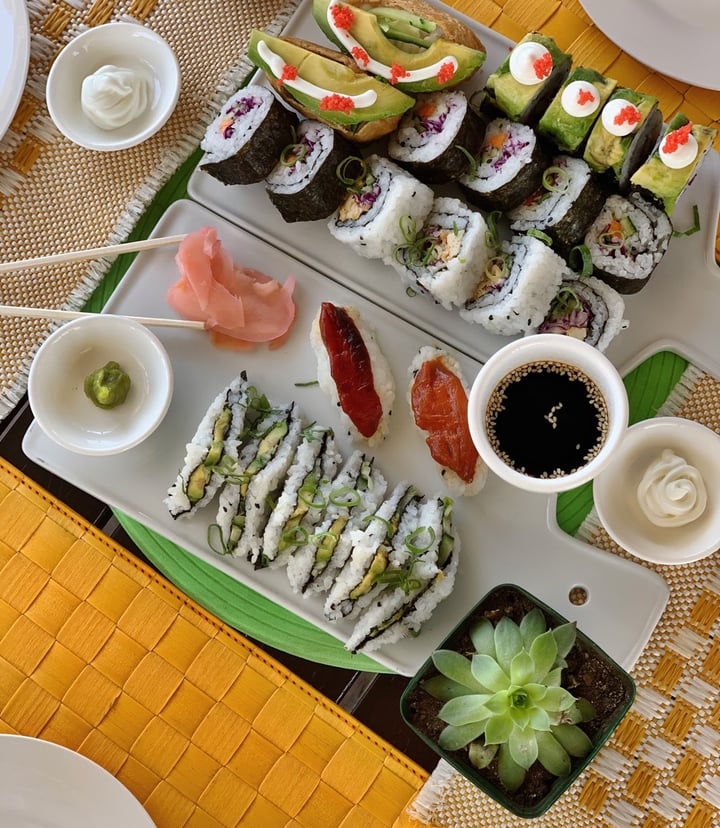 review photo of Asher's Corner Cafe @ Ashers Farm Sanctuary Vegan Sushi shared by @shen on 08 Dec 2019 - review
