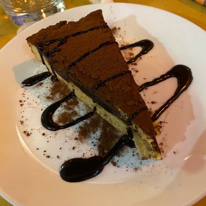 photo of Il Vegano - Firenze Torta Cioccolato e Pere shared by @michemme on  19 Aug 2022 - review