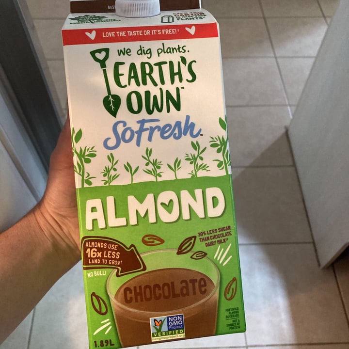 photo of Earth's Own So Fresh Almond Chocolate shared by @daisymarley on  13 Jun 2021 - review