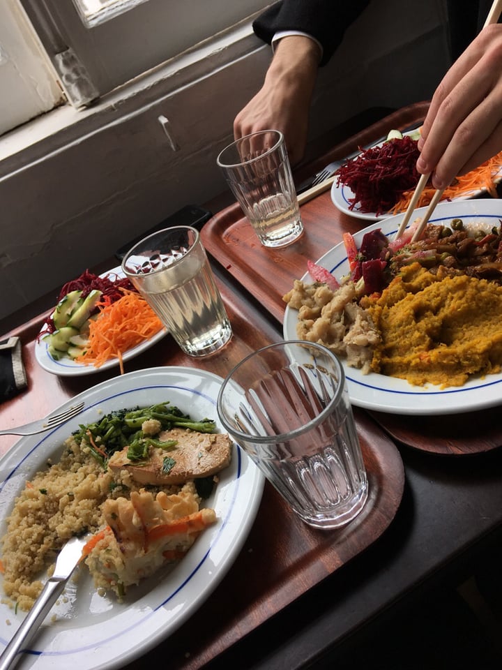 photo of A Colmeia Buffet Plate shared by @laura269 on  18 Dec 2019 - review