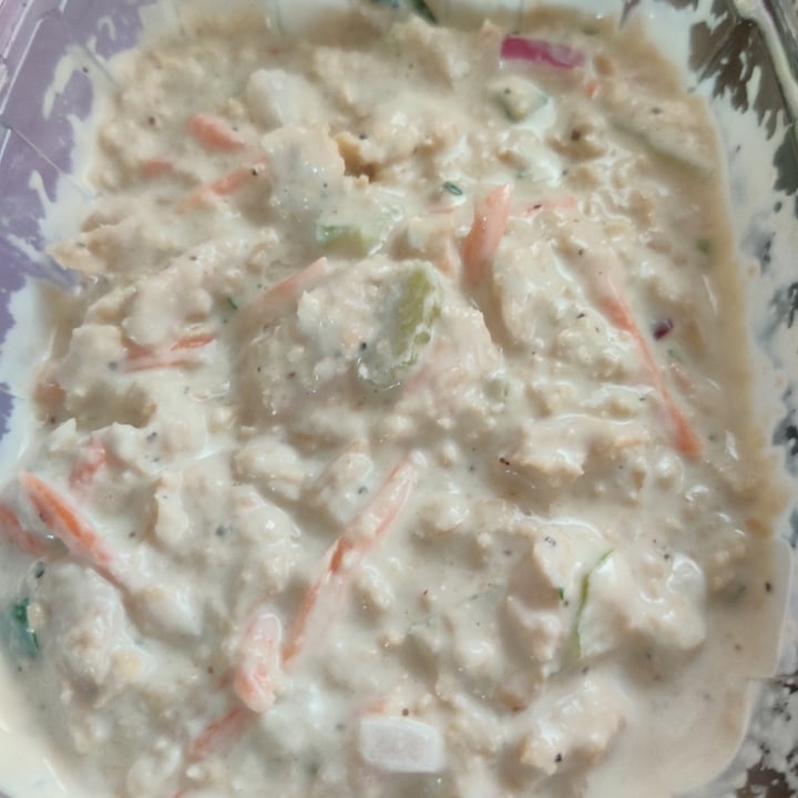 photo of Whole Foods Market Fish Free Tuna Salad shared by @misscherise on  29 Jun 2021 - review