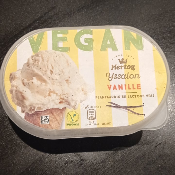 photo of Hertog Yssalon Vegan Vanille (ice cream) shared by @nuriawashungry on  08 Jun 2022 - review