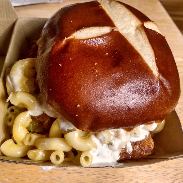 photo of Seitan's Realm Buffalo Mac shared by @kristikrum on  10 Apr 2021 - review