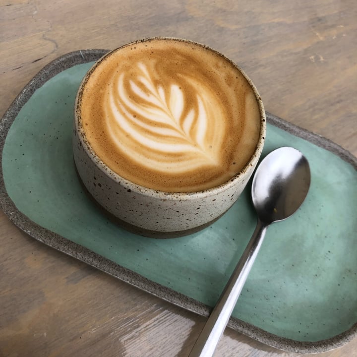 photo of Melaleuca bakery + bistrot cappuccino shared by @violastrambi on  15 Aug 2022 - review