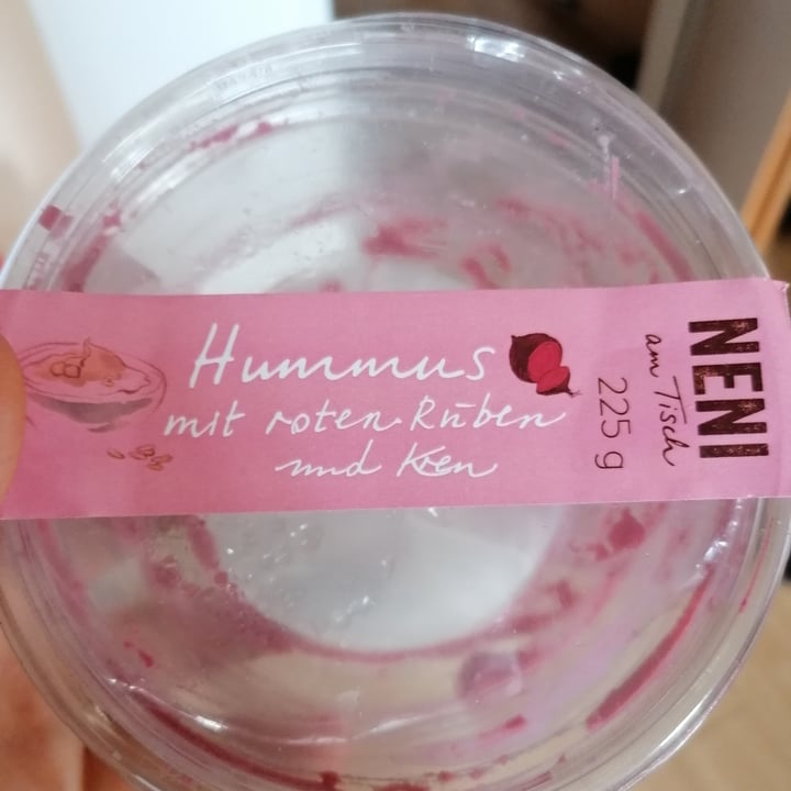 photo of Neni Hummus With Beetroot shared by @giulsmarino on  10 Jun 2022 - review