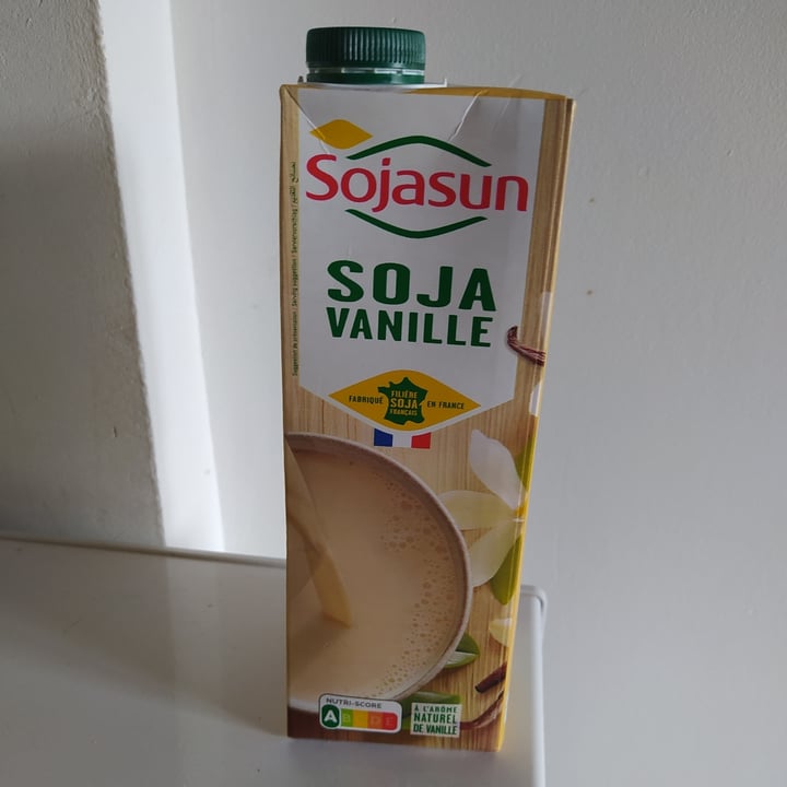 photo of Intermarché Boisson soja vanille shared by @pandora95 on  22 Mar 2021 - review