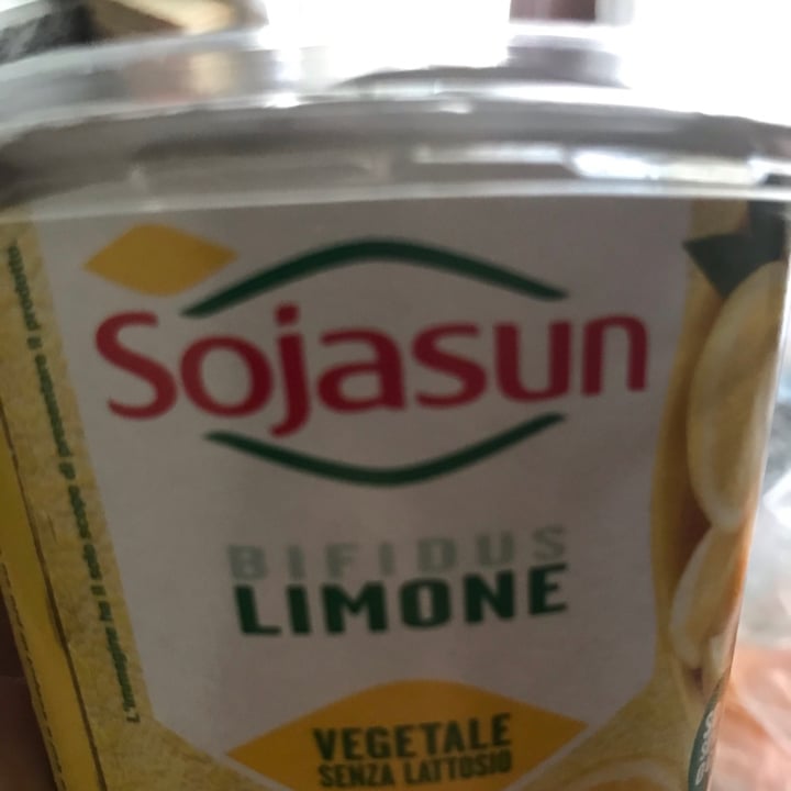 photo of Sojasun Bifidus Limone shared by @laurastr on  22 Apr 2021 - review