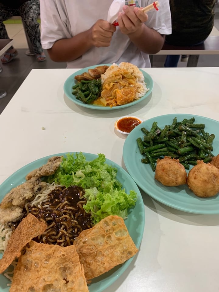 review photo of TYY Vegetarian Dry Noodles w Fragrant Sauce shared by @yokepoke on 13 Dec 2019 - review
