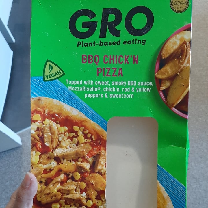 photo of GRO Plant-based eating Bbq Chick'n Pizza shared by @ludoludo on  15 Apr 2022 - review