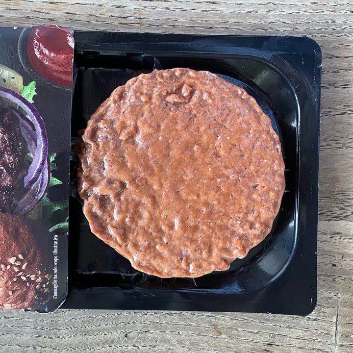 review photo of Unconventional Burger Vegetale Al Pomodoro - Tomato Burger shared by @caramedo on 15 Dec 2021 - review