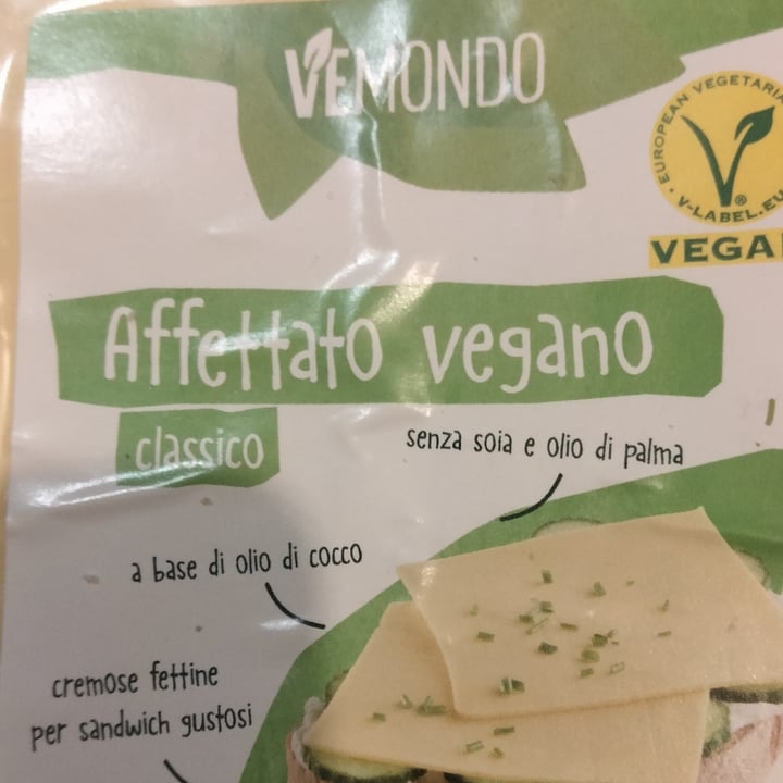 photo of Vemondo Affettato Vegano Classico shared by @marvel on  17 Feb 2022 - review