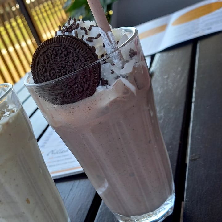 review photo of Asher's Corner Cafe @ Ashers Farm Sanctuary Cookie Monster Milkshake shared by @nataliekirsten on 31 May 2021 - review