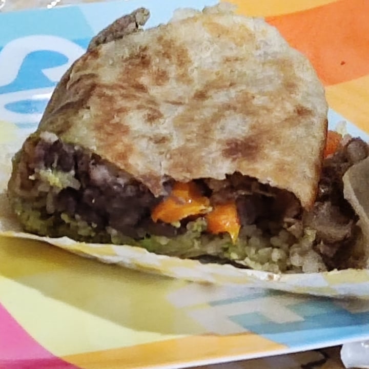 review photo of Proyecto V Vegan Fast Food Burrito De Alambre shared by @karlavhe on 13 Apr 2022 - review