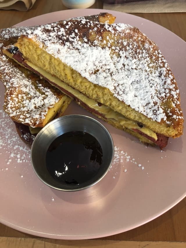 Foto do prato “Monte Cristo Sandwich”