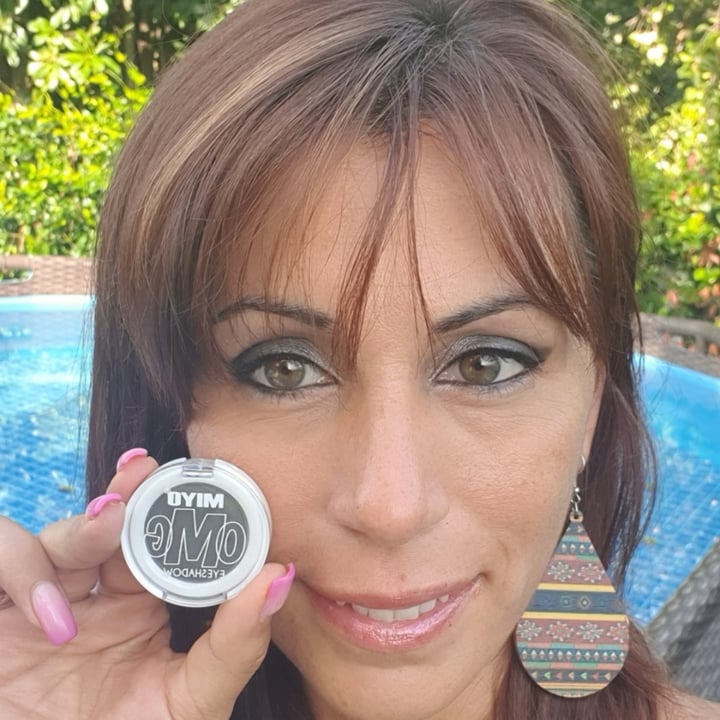 review photo of Miyo eye shadow shared by @pamelacrisci1981 on 18 Aug 2022 - review