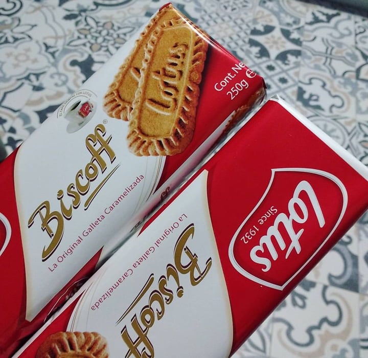 photo of Lotus Biscoff Lotus Biscoff Original Cookies shared by @skelanimals on  02 Dec 2019 - review