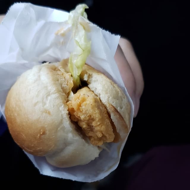 Mary Brown's Famous Chicken & Taters, Pickering – Top Rated Vegan ...