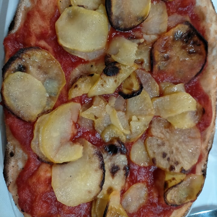 review photo of pinsa e buoi dei... Pinsa Con Patate shared by @francescascaioli on 22 Mar 2022 - review