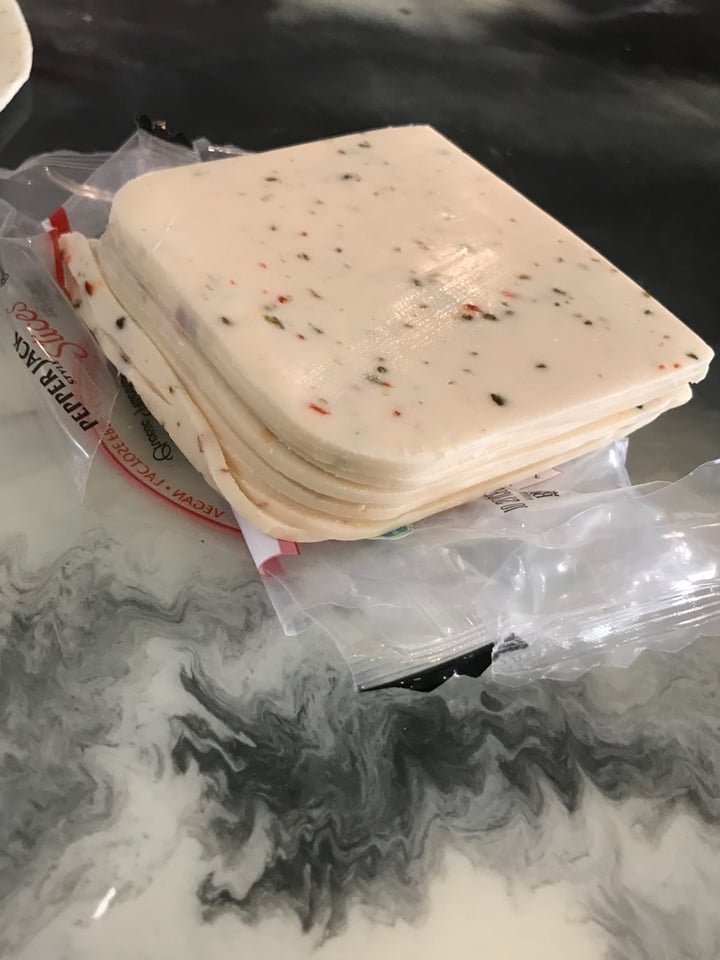 photo of Follow your Heart Pepper Jack Style Slices shared by @curvycarbivore on  21 Jan 2020 - review