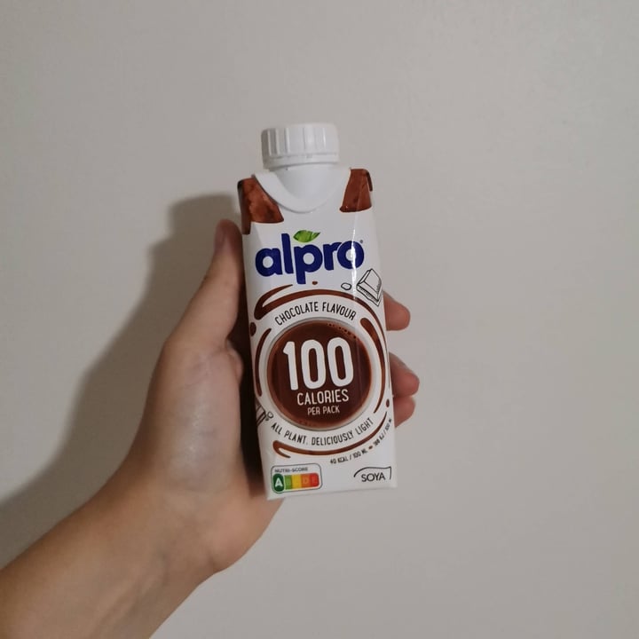 review photo of Alpro Chocolate Flavored Soya Milk 250ml shared by @marianafilipaaa on 06 Sep 2021 - review
