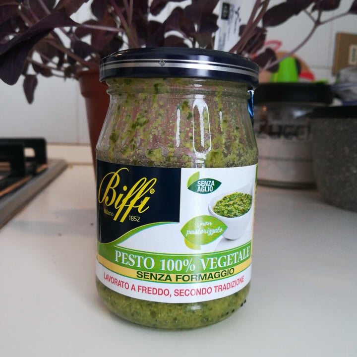 review photo of Biffi Che Sugo! Pesto 100% Vegetale Senza Formaggio Jar shared by @moonincancer on 09 Apr 2021 - review