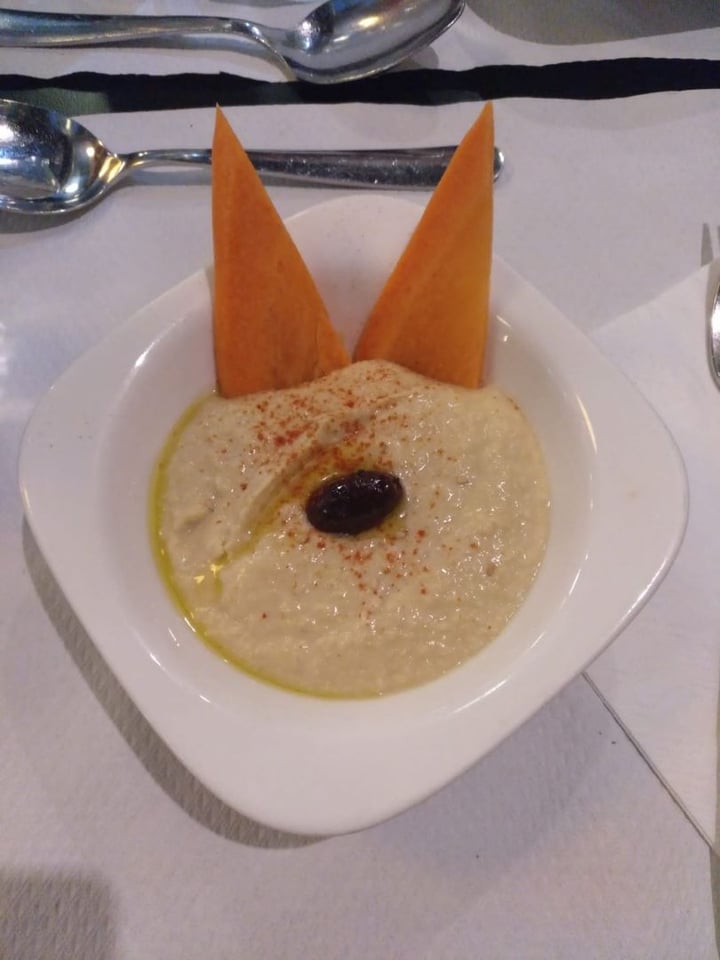 photo of Veggie Garden Hummus shared by @simpaties on  09 Jan 2020 - review