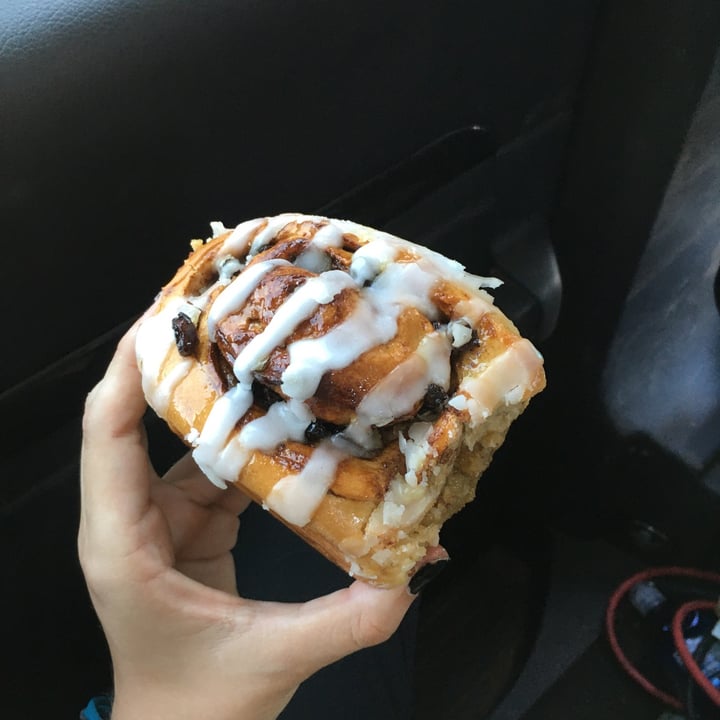 photo of Fresh Earth Food Store Chelsea Bun shared by @robin-lee on  24 Nov 2020 - review