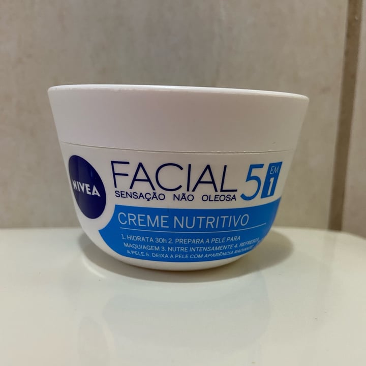 photo of Nivea creme nutritivo shared by @leticiamuller on  29 Oct 2022 - review