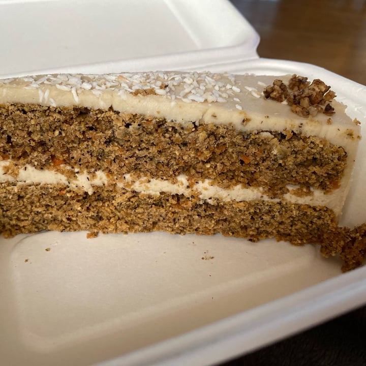 photo of Be Love Carrot Cake shared by @ecoveg on  27 Feb 2022 - review