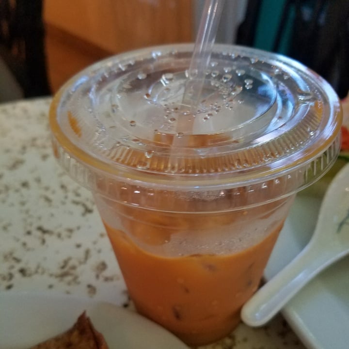 photo of The Ripple of Smiles Vegan Thai iced tea shared by @navnismehta on  27 Feb 2021 - review