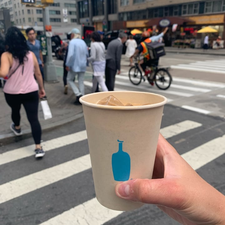 review photo of Blue Bottle Coffee Sweet Latte shared by @courtneykennedy on 18 Jun 2022 - review