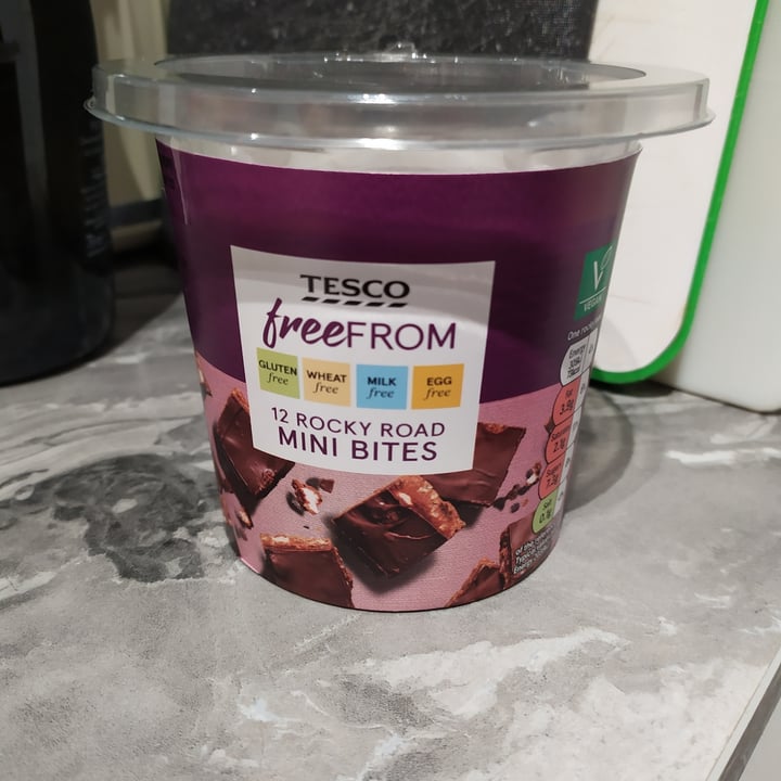 review photo of Tesco Free From 12 rocky road mini bites shared by @camomilly on 22 Mar 2022 - review