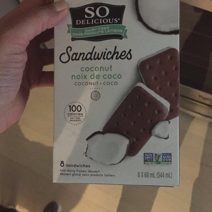 photo of So Delicious Dairy Free Sandwiches Vanilla Almondmilk Ice Cream shared by @expressyourvegan on  28 Feb 2021 - review