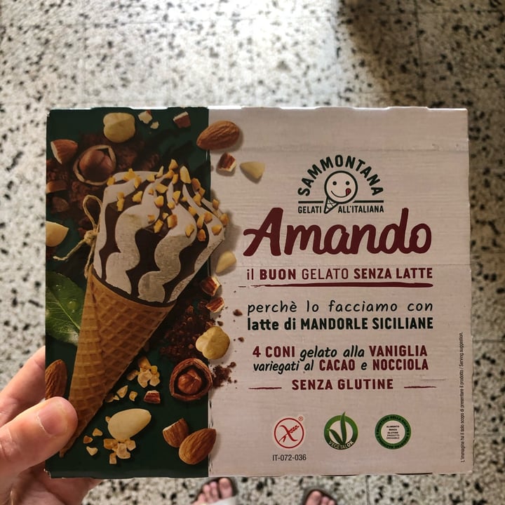 review photo of Sammontana 4 coni vaniglia, cacao e nocciola shared by @martabergamo on 13 Jun 2022 - review