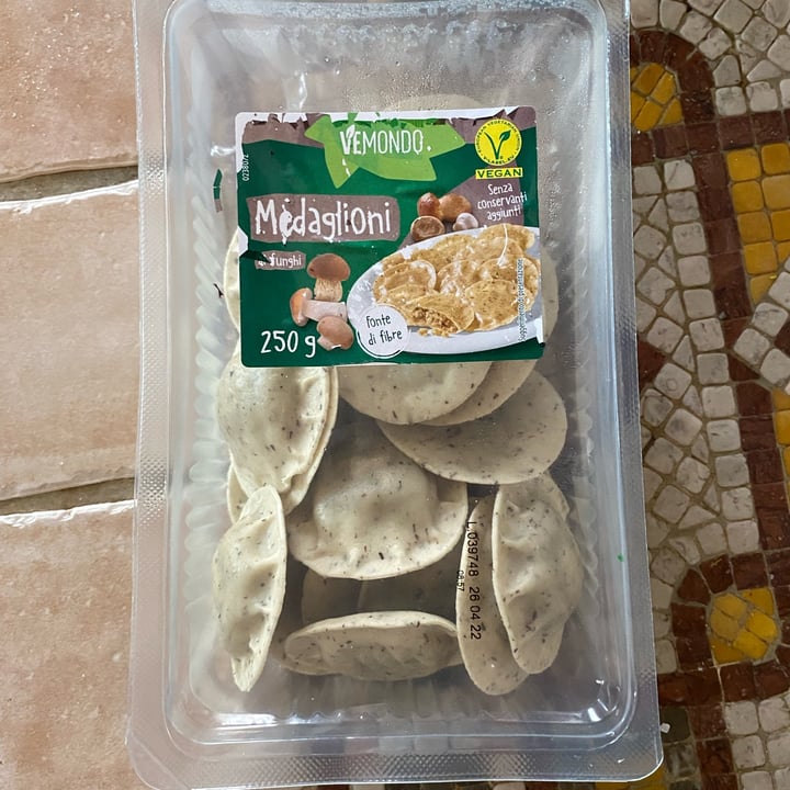 review photo of Vemondo Medaglioni ai funghi shared by @lelen on 14 Mar 2022 - review