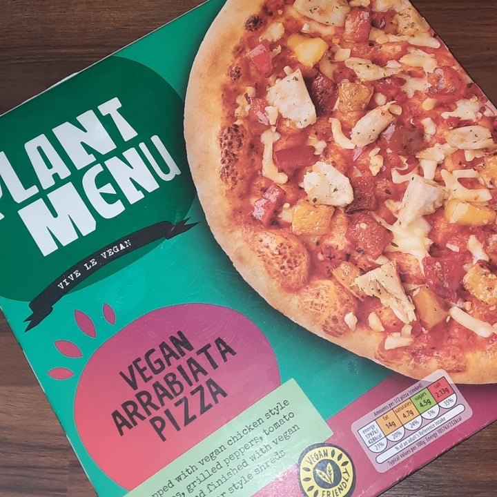 photo of Plant Menu Arrabiata Pizza shared by @larisaprelicz on  26 Jan 2021 - review