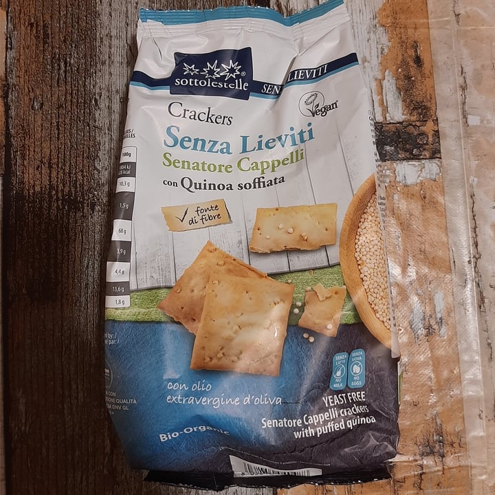 photo of Sottolestelle Crackers di Grano Cappelli shared by @ggiuly91 on  23 Mar 2022 - review