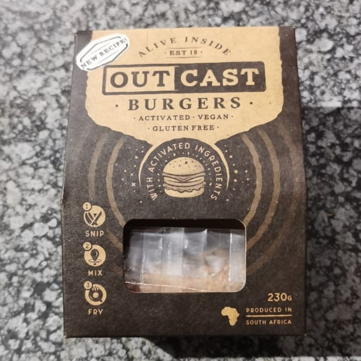 photo of Outcast Foods Activated Burger Mix shared by @kera on  13 Oct 2021 - review