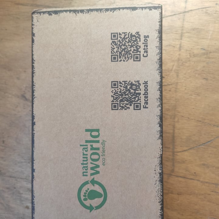 photo of Natural world eco shop Shoes shared by @giuliasullalbero on  28 Mar 2022 - review