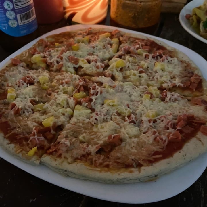 photo of Edén Pizza shared by @dopefriend on  04 Dec 2020 - review