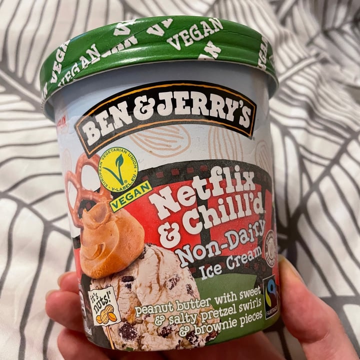 photo of Ben & Jerry's Netflix & Chilll'd Non-Dairy Frozen Dessert shared by @weganerin on  28 Apr 2021 - review