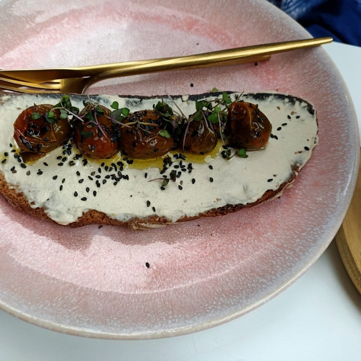 review photo of Pumpernickel Artisan Bakery Tosta Galifornia shared by @radfemamable on 27 Sep 2021 - review