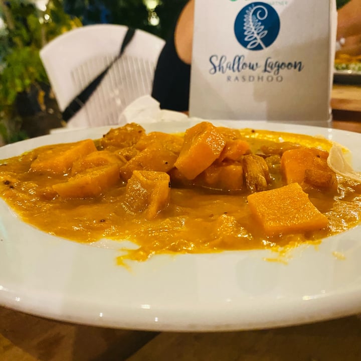 photo of Shallow Lagoon Restaurant Sweet potatoe curry shared by @marionayogacadaques on  05 Feb 2022 - review