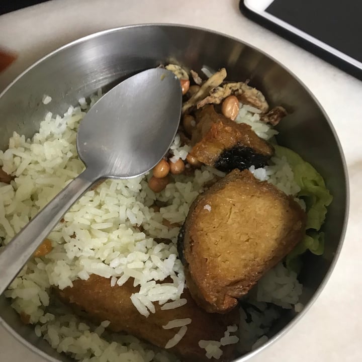 photo of D’Life Signature Nasi Lemak shared by @opheeeliaaa on  29 Jan 2021 - review