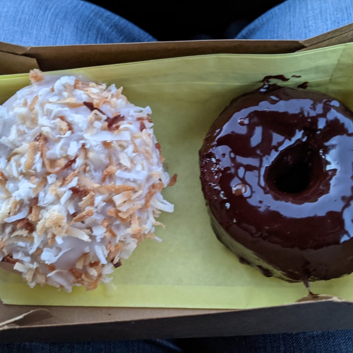 photo of Devi's Donuts and sweets Lemon Meringue shared by @theresamaria on  18 Oct 2021 - review