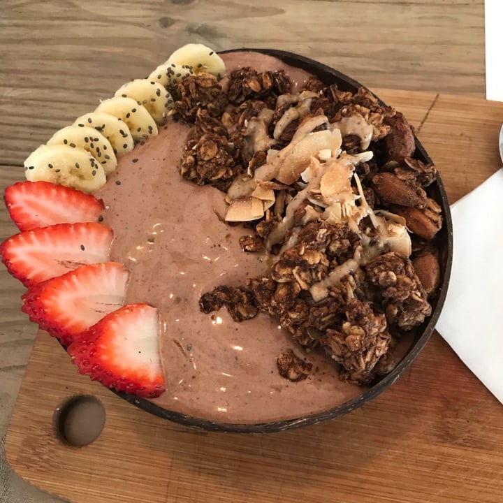 photo of Nourish'd Observatory Naughty Nutter Smoothie Bowl shared by @katiewatt on  02 Sep 2020 - review